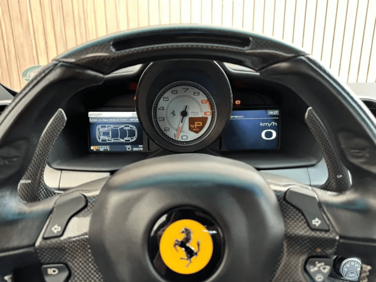 
								Ferrari 458 Italia full									