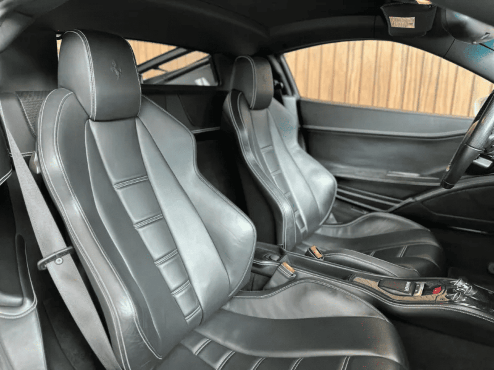 
								Ferrari 458 Italia full									