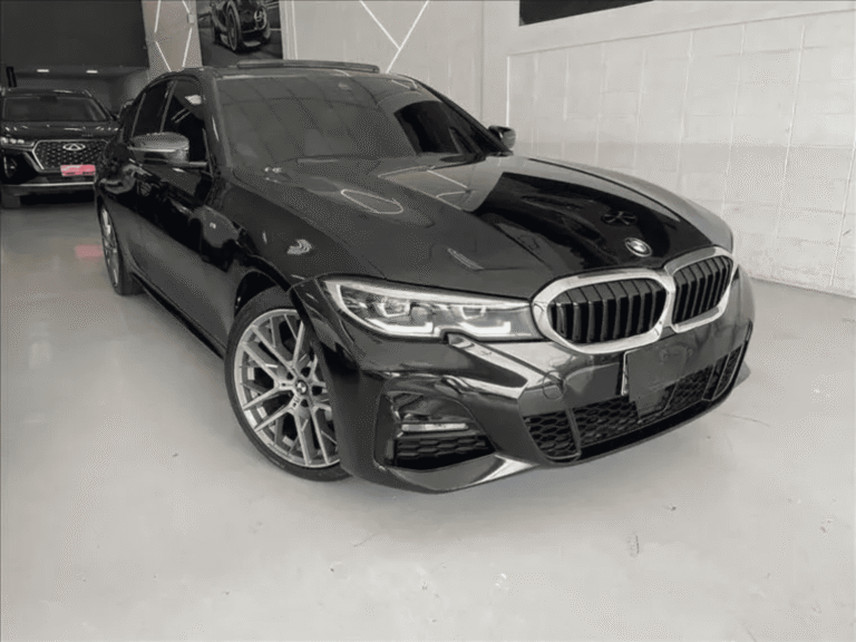 BMW 320i M SPORT