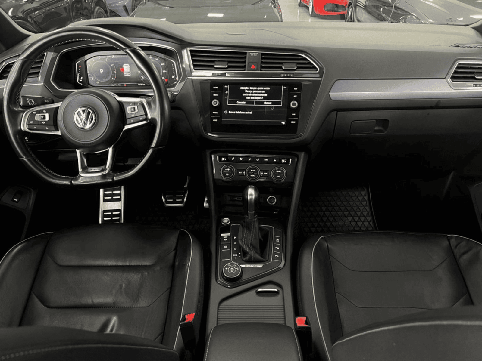 
								Volkswagem TIGUAN full									
