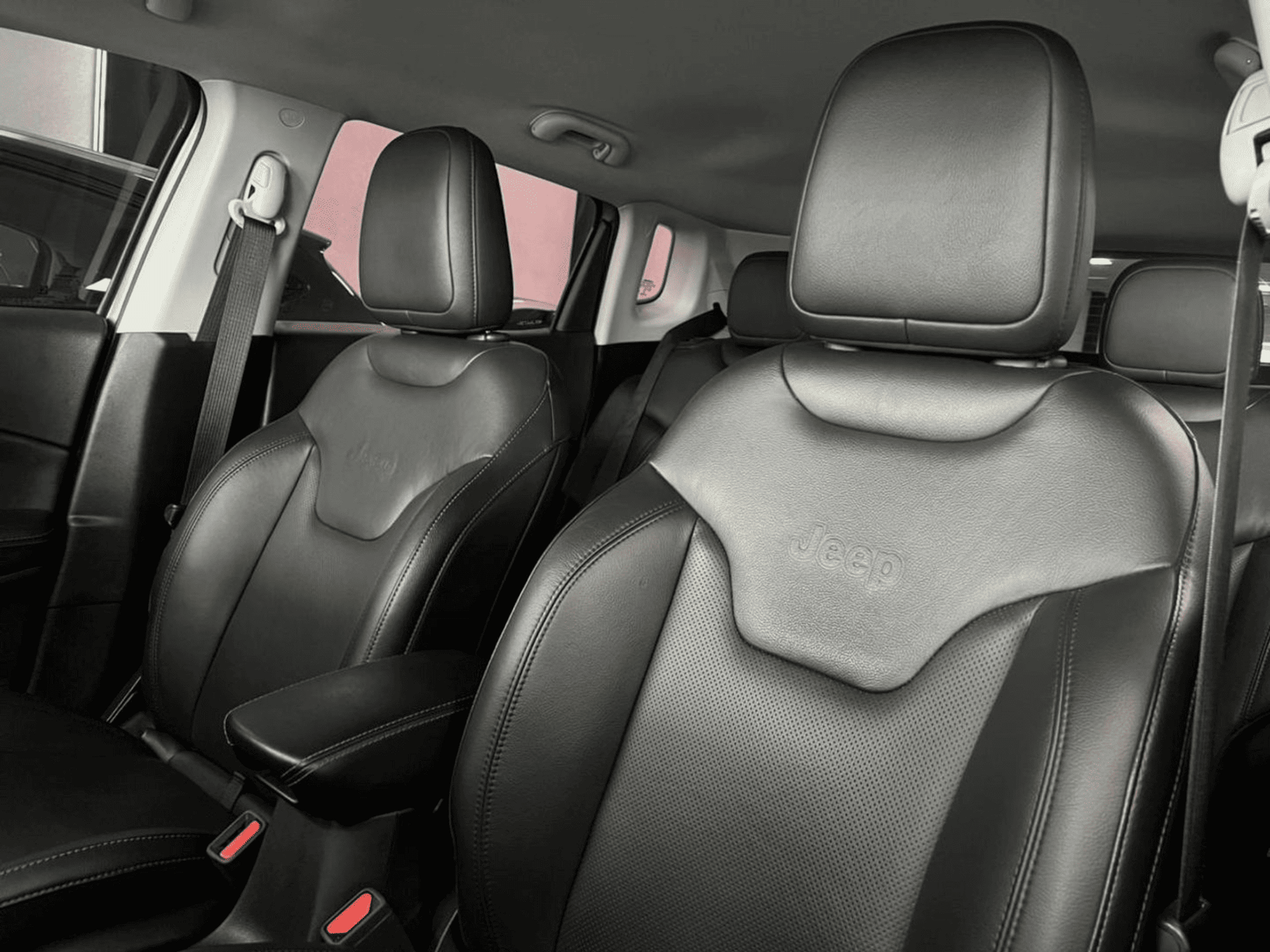 
								Jeep COMPASS LIMITED full									