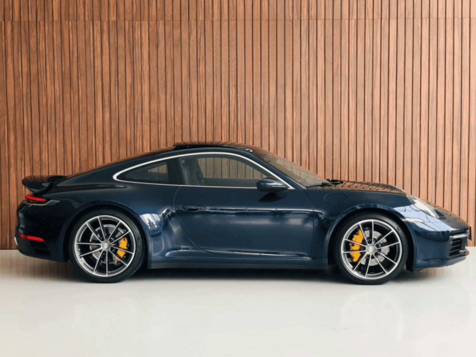 
								Porsche 911 Carrera PDK full									