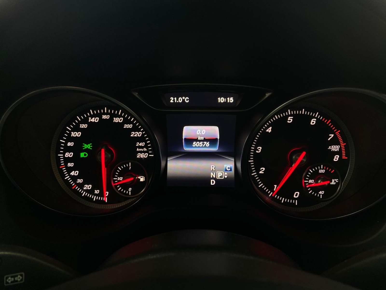 
								GLA 200 BLINDADO full									